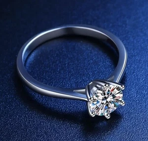 Sterling Silver 925  2CT Certified Moissanite Solitaire Engagement Ring Size 8 - Picture 1 of 5