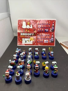 Snoopy Peanuts Navidad Pepsi Y Dieta Pepsi Botella Tapas Juego Completo De 30 - Imagen 1 de 3
