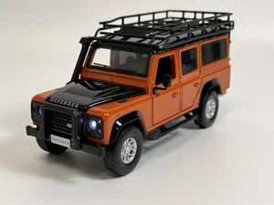 Land Rover Defender 110 Orange LHD 1:32 Light & Sound Tayumo 32105010 - Picture 1 of 11