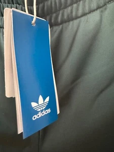 ADIDAS PANTS GREEN FIREBIRD 3 STRIPE LARGE. ORIGINALS - Picture 1 of 11