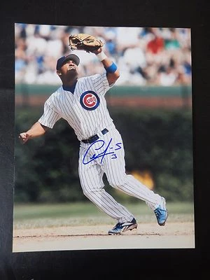 Fotografía autografiada de César Izturis 8" X 10" (#2) Foto 1 de 2