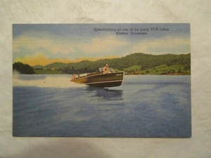 Tennessee Speedboating on one of many TVA Lakes TN Postcard - Picture 1 of 2