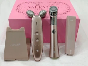 Medicube Face Massager Age-R Derma EMS Shot Device Skin face Care Beauty Tested - Picture 1 of 10