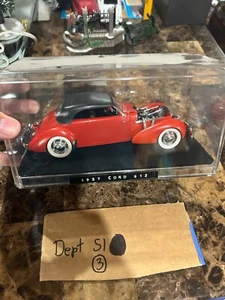 1937 Cord 812 Red Maroon Diecast Model - Bild 1 von 6