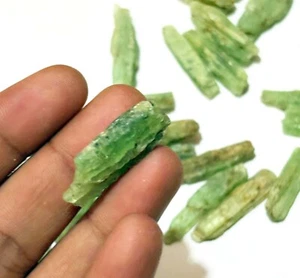 Natural Green Kyanite Rough 100Ct Uncut Shape Loose Certified Gemstone 2 - Picture 1 of 7