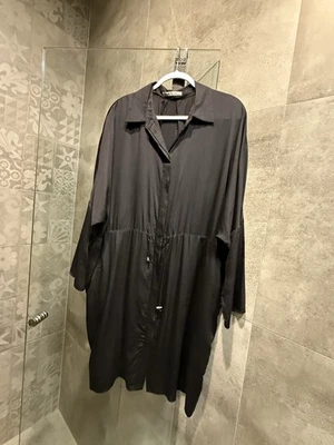 acne studios Women’s Dress RRP 750 - Image 1 of 4