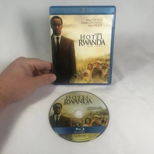 Hotel Rwanda (Blu-ray Disc, 2011) Don Cheadle RARE OOP - Picture 1 of 4