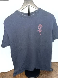 BLUE CROWN Red Rose T Shirt MENS SIZE LARGE BLACK - Bild 1 von 3
