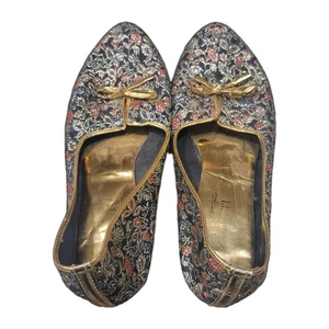 Black brocade flats, Asian Influence Gold Trim Sz 8? - Picture 1 of 13