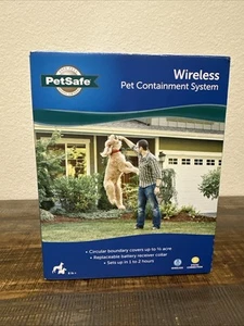PetSafe PIF-300 Wireless Pet Containment System Dog Fence Covers Up to 1/2 Acre - Picture 1 of 7