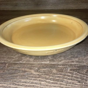 Vtg Homer Laughlin Oven Serve Pie Plate 10.5" Yellow - Picture 1 of 7