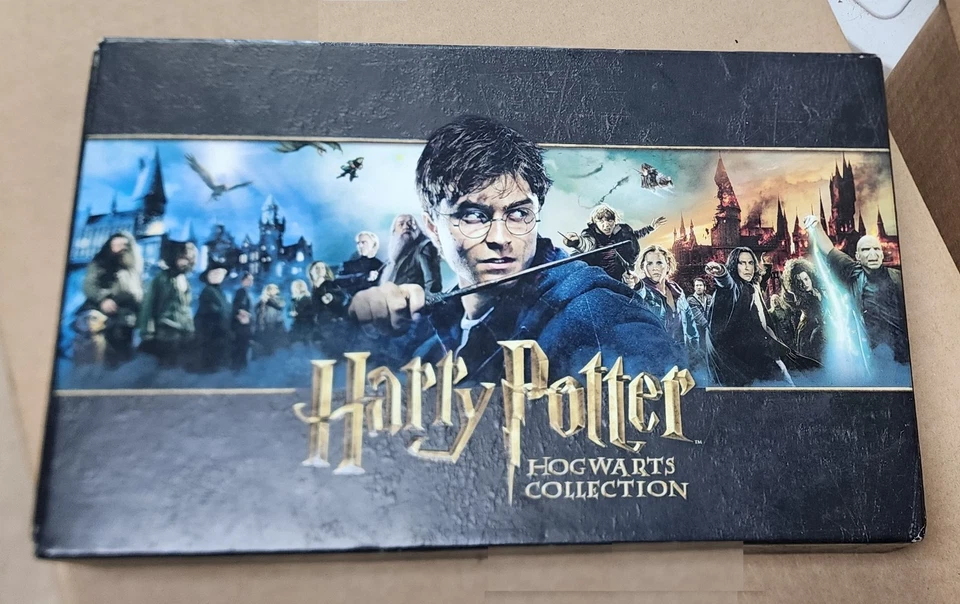 Harry Potter Hogwarts Collection (Blu-ray + DVD) - Image 1 of 4