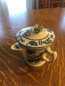 VINTAGE MAGER FETT DELFT TEAPOT 6 X 6 X 6" - Picture 1 of 13