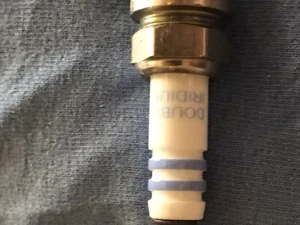 bosch double iridium spark plugs Two New In Box #FR7N1135U - Foto 1 di 2