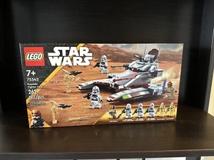 LEGO STAR WARS: Republic Fighter Tank (75342) - Picture 1 of 2