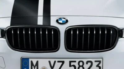 NEW BMW 3 SERIES F30 F31 M PERFORMANCE KIDNEY GRILLS GLOSS BLACK 51712240775/8 - Image 1 of 3