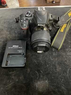 Nikon D3400 24.2MP DSLR Camera - Black with AF-P 18-55mm f/3.5-5.6G VR Zoom Lens - Image 1 of 4