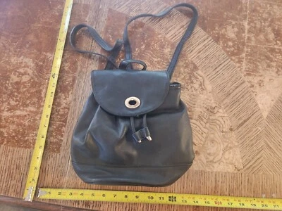 Mochila pequeña negra mini bolso con cordón Forever 21 #S42 Foto 1 de 3