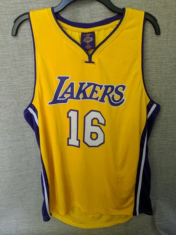 Los Angeles Lakers Paul Gasol #16 Size XL Pre Owned Cover