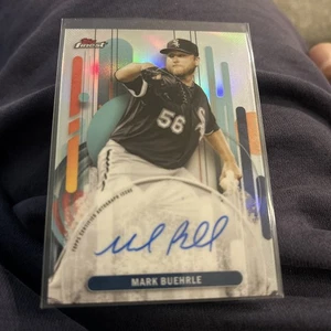 2025 Finest Mark Buehrle Auto Refactor - Picture 1 of 2