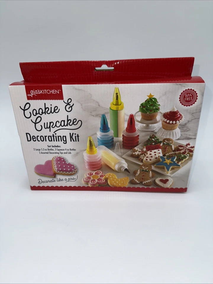 Gia's Kitchen Cookie & Cupcake Decorating Kit