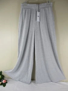 Pantaloni lounge UGG Holsey II gamba larga vita alta nuovi con etichette tg. M grigio erica prezzo al pubblico consigliato $78 - Foto 1 di 11