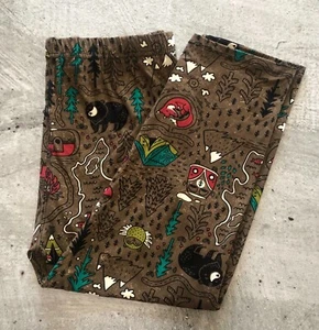 Women's Capri Leggings - Picture 1 of 1