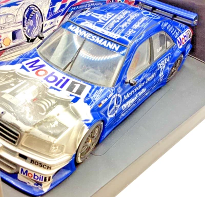 1:18 Mercedes C-Klasse #17. UT Models/Minichamps. - Image 1 of 4