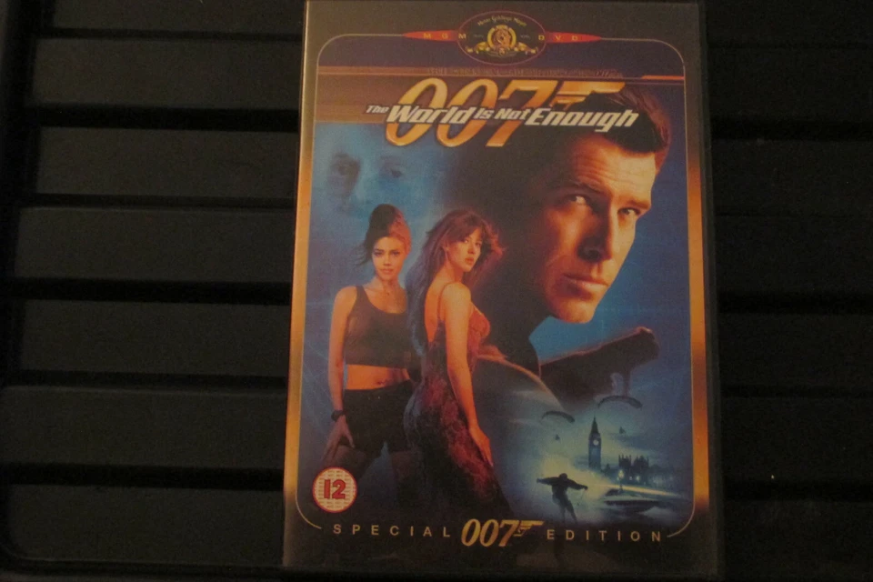 The World is Not Enough - Special 007 Edition Perce Brosnan DVD 2003 - Image 1 of 1