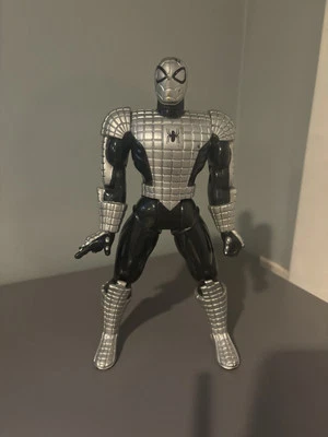 ToyBiz Marvel Deluxe Ed. Armadura Spider-Man Spider 10" negra  Foto 1 de 3