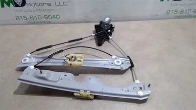 2019-2023 CHEVROLET MALIBU TRANSMISSION,WINDSHIELD WIPER,MOTOR 84533613 - Image 1 of 4