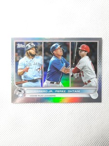 2022 Topps Series 1 GUERRERO JR / OHTANI / PEREZ Home Run Leaders Rainbow Foil