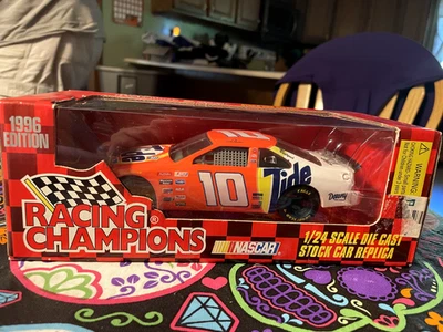 Ricky Rudd #10 1996 Tide Ford 1/24 Diecast Racing Champions NASCAR con estuche Foto 1 de 2