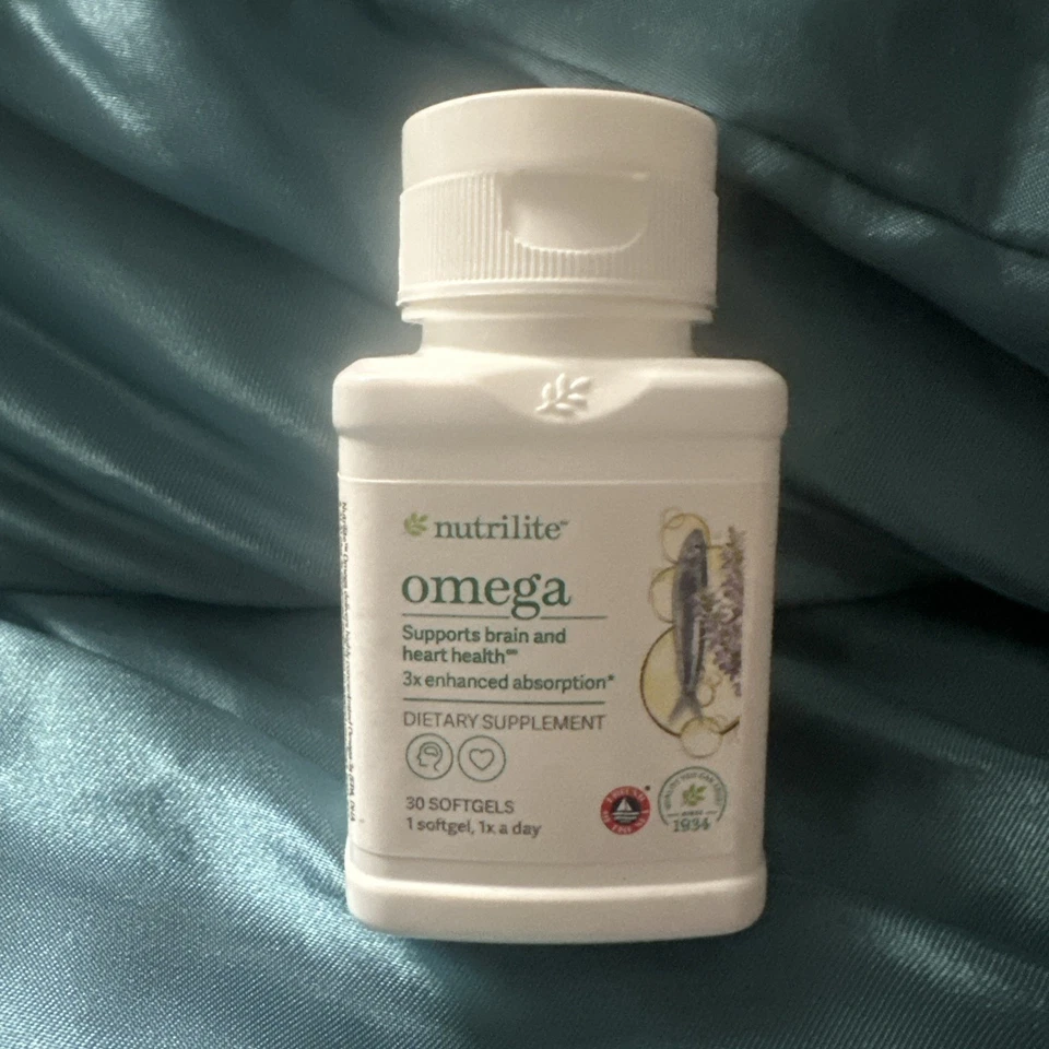 Cápsulas blandas Nutrilite Omega 30 Foto 1 de 4
