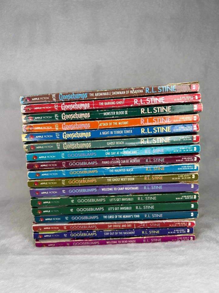 Goosebump's Books PICK FROM THE LIST 1st Editions 2nd Editions Other Editions - Imagem 1 de 1