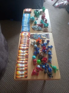 SELTEN 41 Bakugan Battle Brawlers Konvolut 18 Metallkarten 15 blaue Karten 24 Karten ETC - Bild 1 von 10