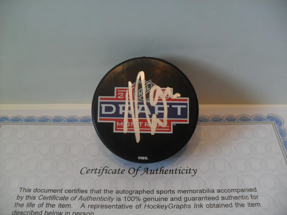 Nazem Kadri Autografiado Firmado 2009 NHL Draft Puck Certificado de Autenticidad Calgary Flames Colorado Foto 1 de 1