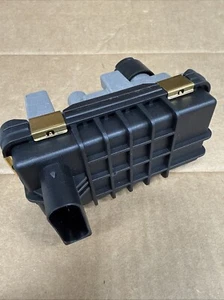 G-004 781751 6NW009660 turbo electronic actuator for BMW 116d 118d 318d M47D20A  - Bild 1 von 4
