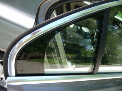 Puerta trasera de vidrio Volvo OEM 07-16 S80 ventana fija inscripción pasajero derecho 1/4 Foto 1 de 4