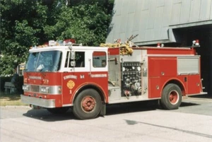 Bombardero Pierce Dash Framingham MA Engine 1 1985 - foto de aparato contra incendios 3x5 - Imagen 1 de 1