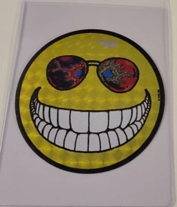 HAPPY TEETH Sunglasses SMILEY FACE EMOJI 1998 Prism VENDING MACHINE STICKER CARD - Picture 1 of 3