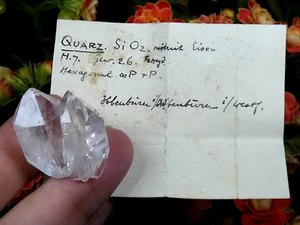 Schönes Quarz & Etikett Ibbenbüren 2,5x2,5cm Germany Mineral Sammlung Stein - Bild 1 von 6