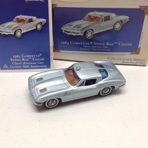 Hallmark 2003 1963 Corvette Sting Ray Coupe Classic Car #13 Ornament QX8129 - Picture 1 of 9
