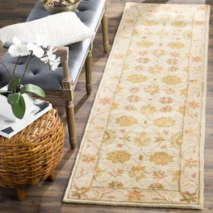 Safavieh Antiquity IVORY / LIGHT GREEN 2'-3" X 10' Runner - AT17A-210 - Picture 1 of 3