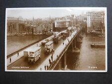 1951 Angleterre-Suisse couverture de carte postale RPPC pont de Londres