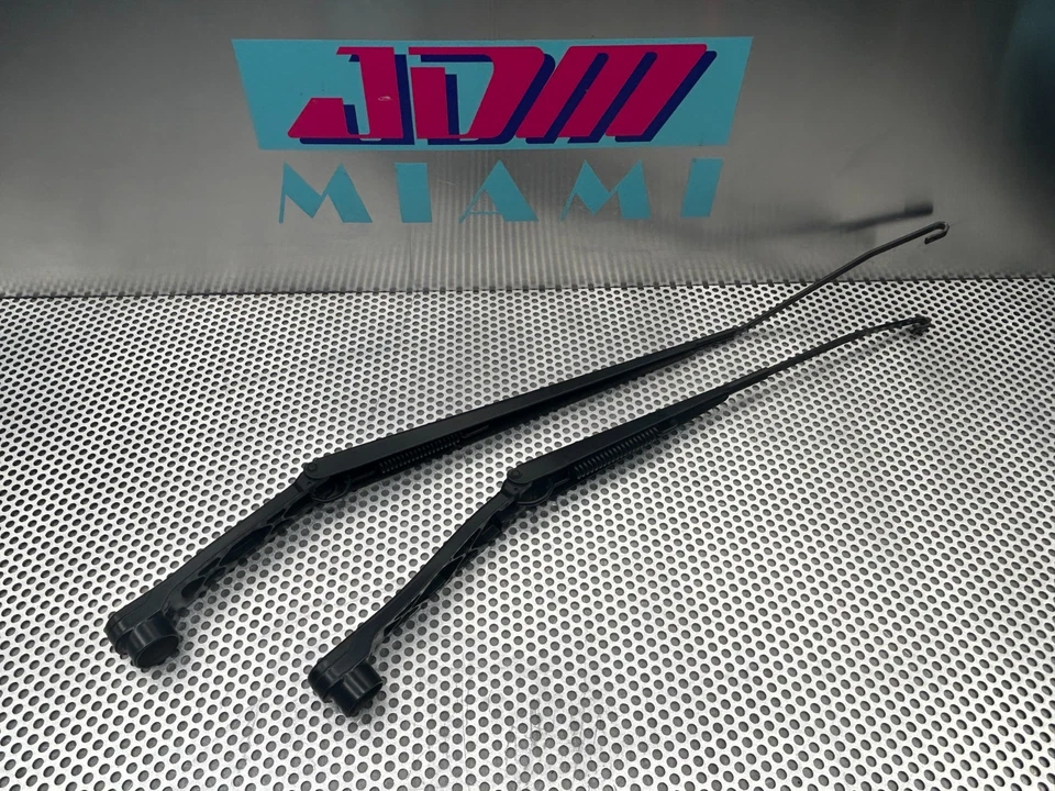 Juego de brazos limpiaparabrisas Subaru WRX STI 2015-2019 lado izquierdo + derecho genuino OEM Foto 1 de 4