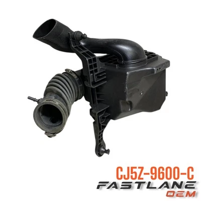 2013-2016 FORD ESCAPE AIR CLEANER ASSEMBLY NEW OEM CJ5Z-9600-C - Image 1 of 4