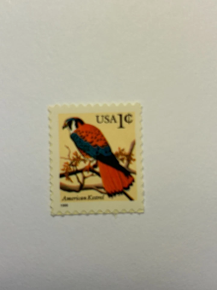 U. S. Single stamps SC 3031 American Kestrel MNH, black 1999 date - Image 1 of 1