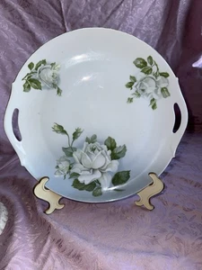 Vintage Z S & C. Bavaria weiße Rosen mit grünen Blättern 10 1/2" Henkel Teller - Bild 1 von 5