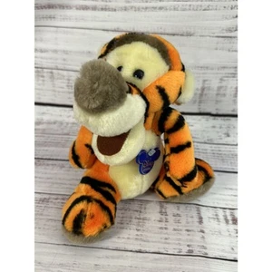 Peluche Tigger Winnie the Pooh Walt Disney World Disneyland - Imagen 1 de 7